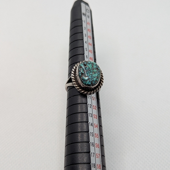Navajo Silver Ring - Picture 6 of 6